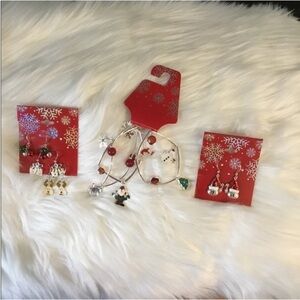 Kohl’s Woman’s jewelry set earrings and charm bracelets all new never wo…